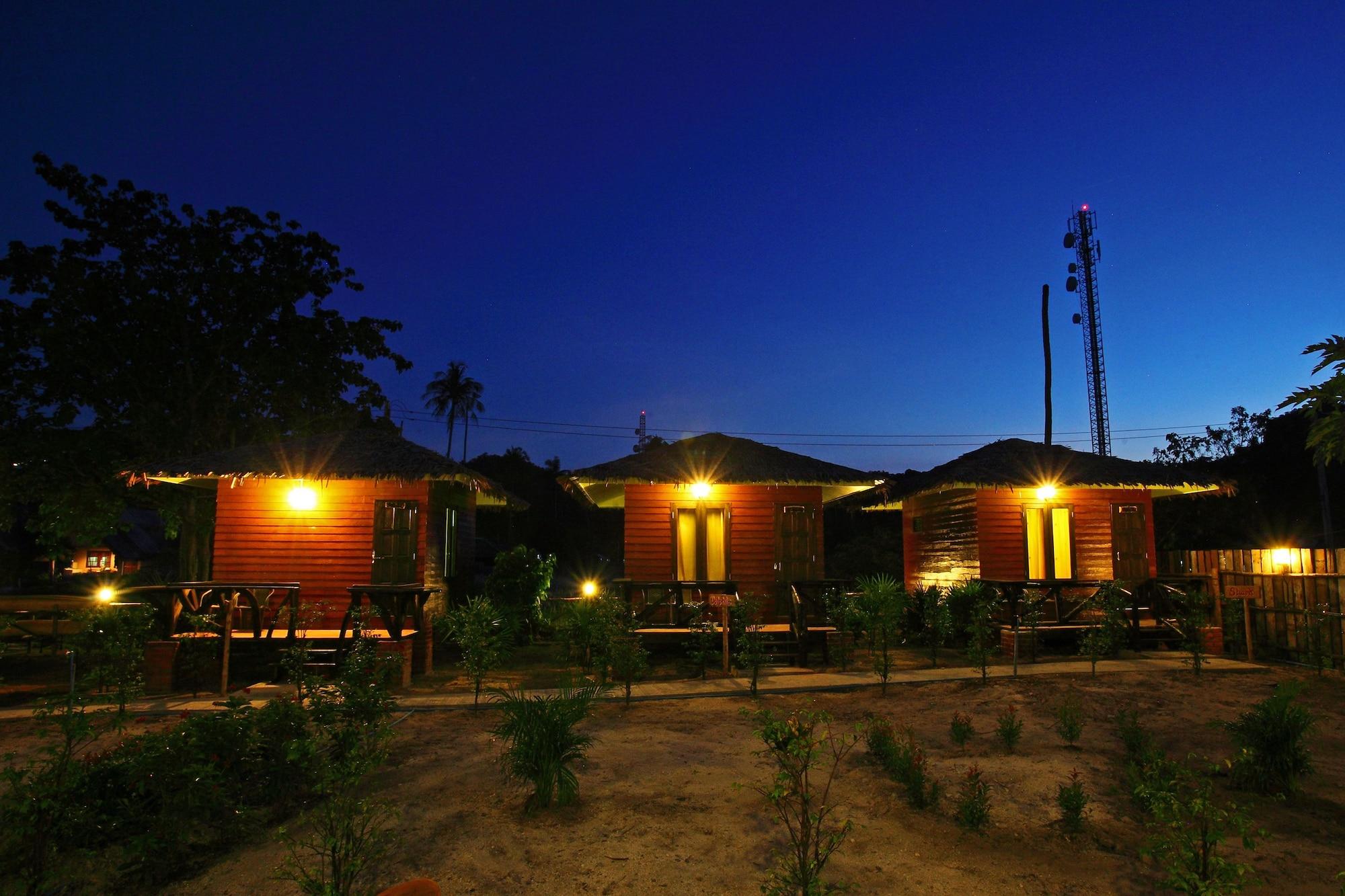 Pp Red Tuna Hut Phi Phi Islands Esterno foto