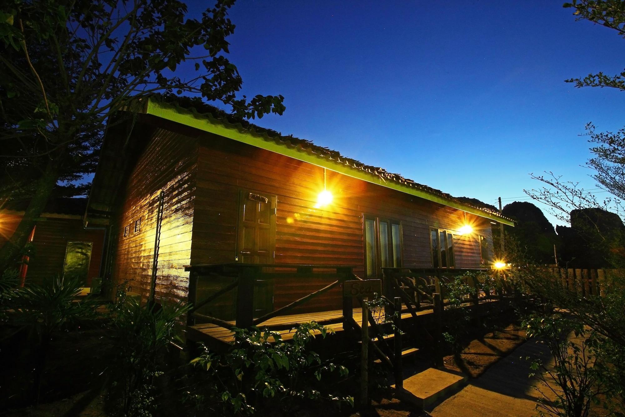 Pp Red Tuna Hut Phi Phi Islands Esterno foto